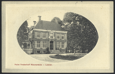 17328 Gezicht op het huis VredenHoff (Rijksstraatweg 51-53) te Nieuwersluis (gemeente Loenen aan de Vecht).